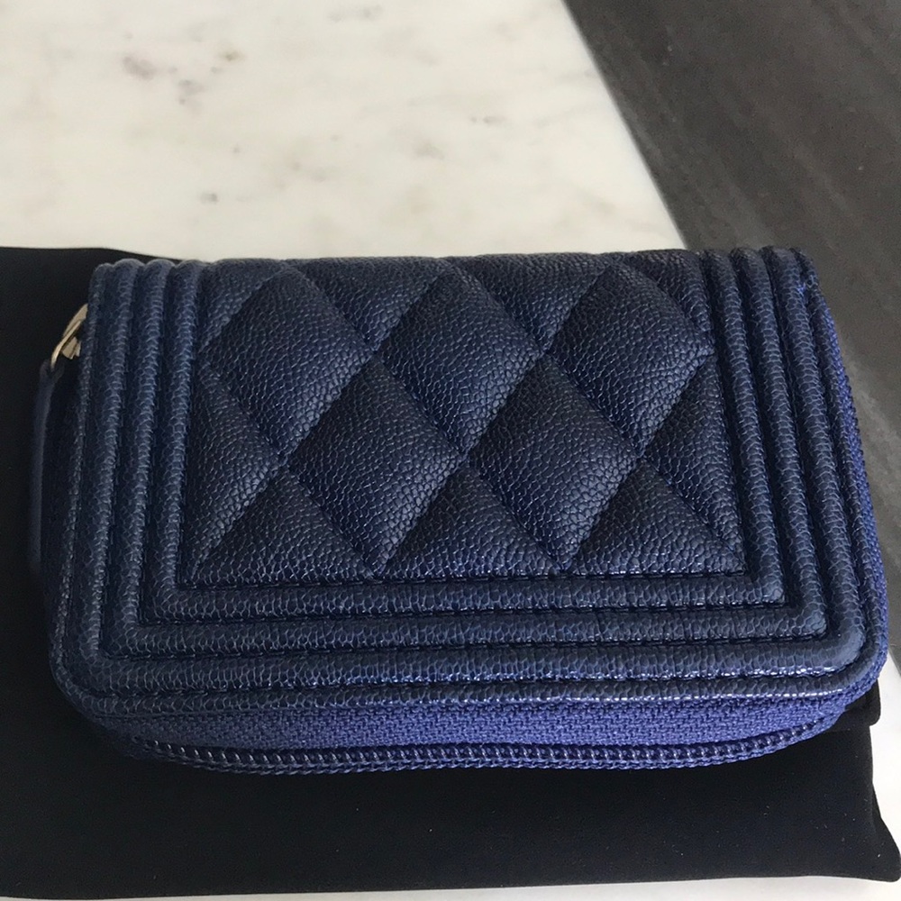 π― Authentic CHANEL BOY Coin purse & cardholder - Picture 4 of 6